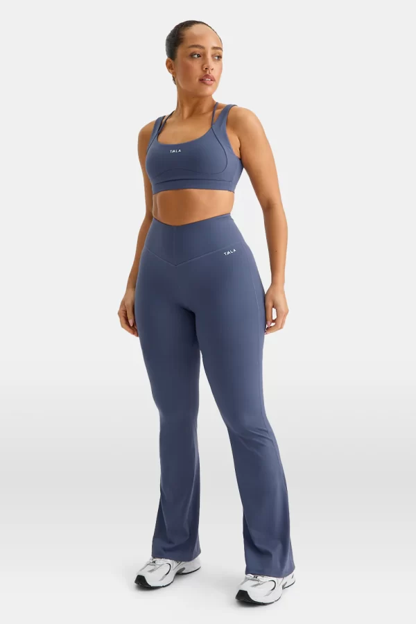 SkinLuxe V-Waist Flared Legging